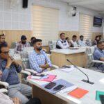 मुख्यमंत्री घोषणाओं के समयबद्ध क्रियान्वयन और 25 सूत्रीय कार्यक्रम की प्रगति पर जिलाधिकारी ने की समीक्षा*