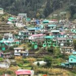 डिजिटल इंडिया के दौर में सुतोल गांव में मोबाइल नेटवर्क का इंतजार