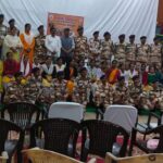रक्षाबंधन पर हिमवीरों को बांधा रक्षा सूत्र, एकल विद्यालय की बहनों ने लिया राष्ट्र रक्षा का संकल्प